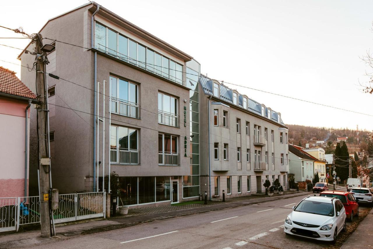 Hotel Adria Nova Dubnica Экстерьер фото