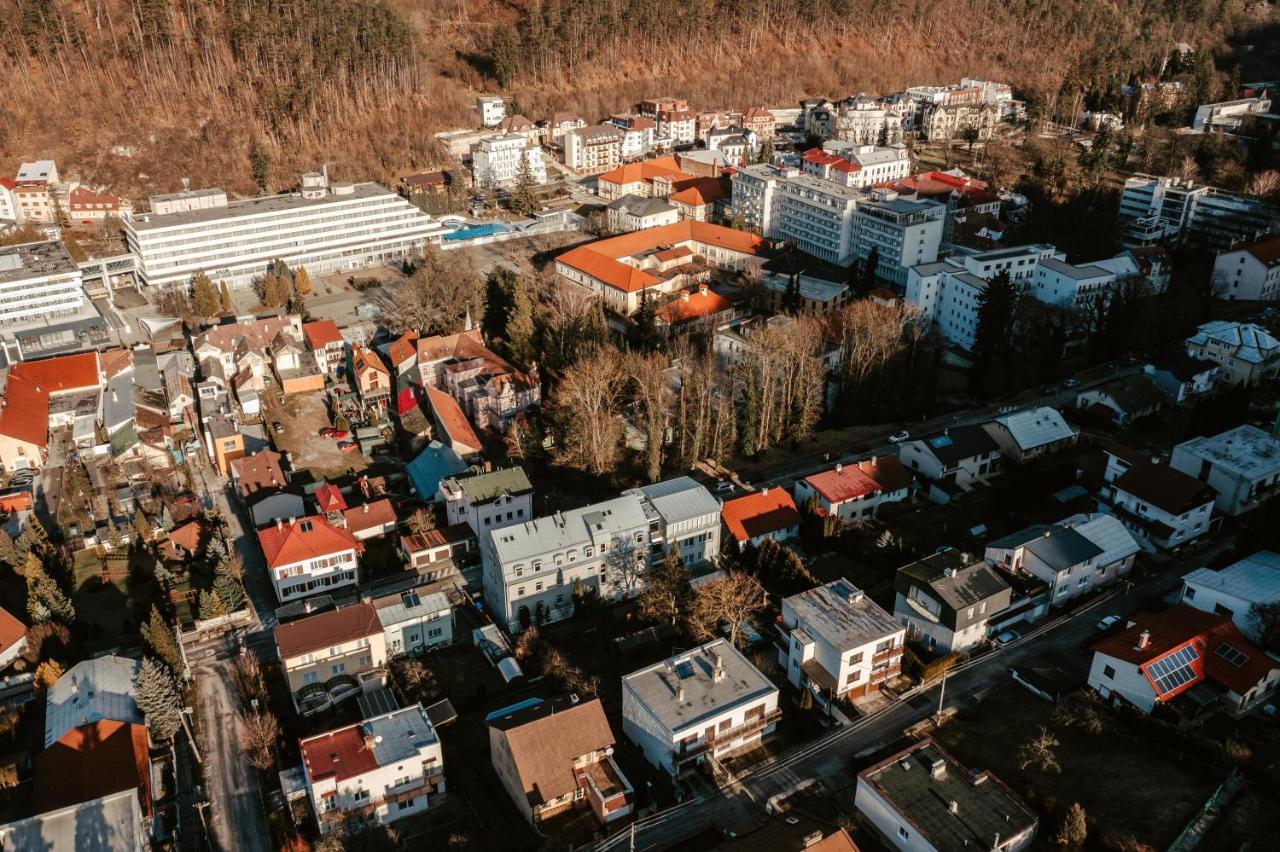 Hotel Adria Nova Dubnica Экстерьер фото